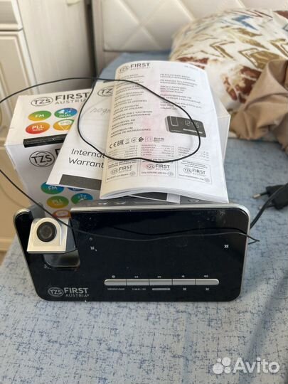 Часы с будильником