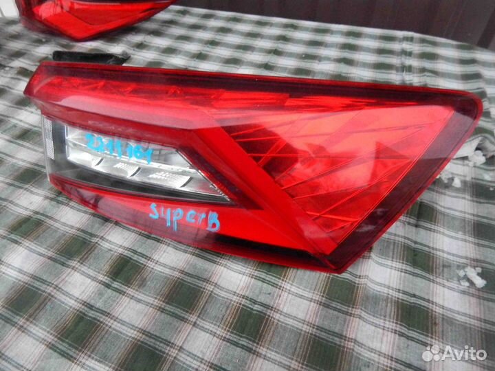 Фонарь задний правый Skoda Kodiaq 1 поколение (201