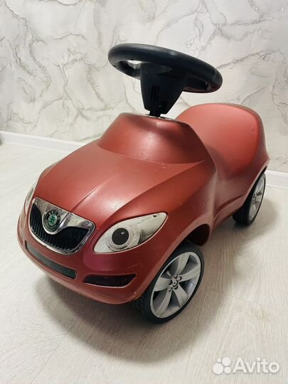 Машинка-каталка