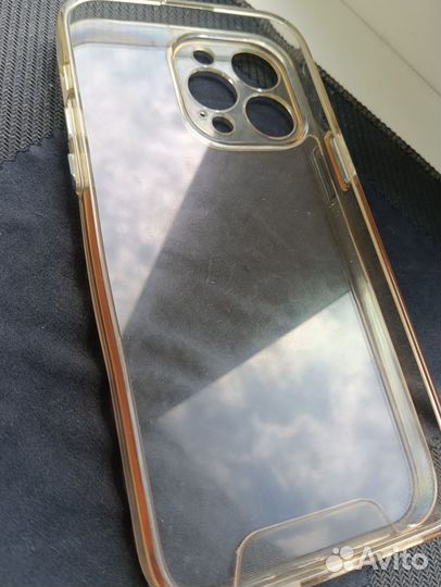 Чехол на iPhone 13 pro