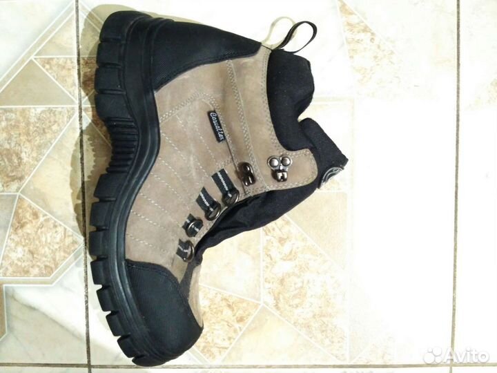 Ботинки 40-41рр