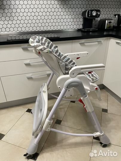 Стульчик для кормления babyton