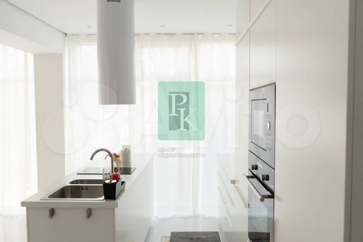 Дом 284 м² на участке 2 сот.