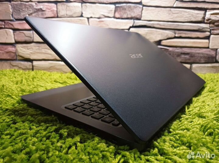 Игровой Acer Core i3-8130 12Gb DDR4 NVMe MX 130