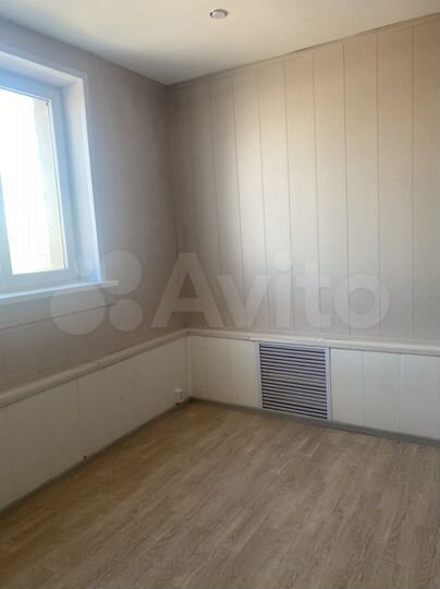 Офис, 140 м² и склад 300 м2