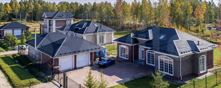 Дом 235 м² на участке 12 сот.