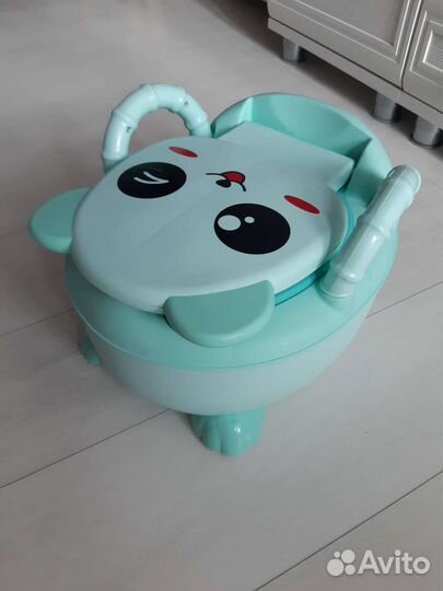 Детский горшок с крышкой