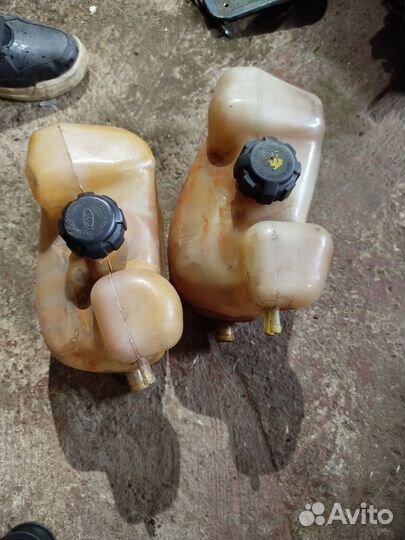 Расширительный бачок ваз 2110,2111,2112