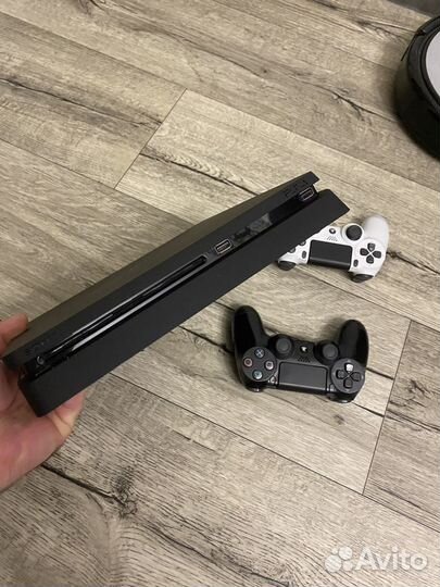 Sony PS4 slim 1tb