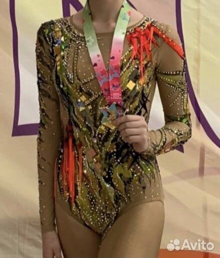 Купальник для художественной гимнастики