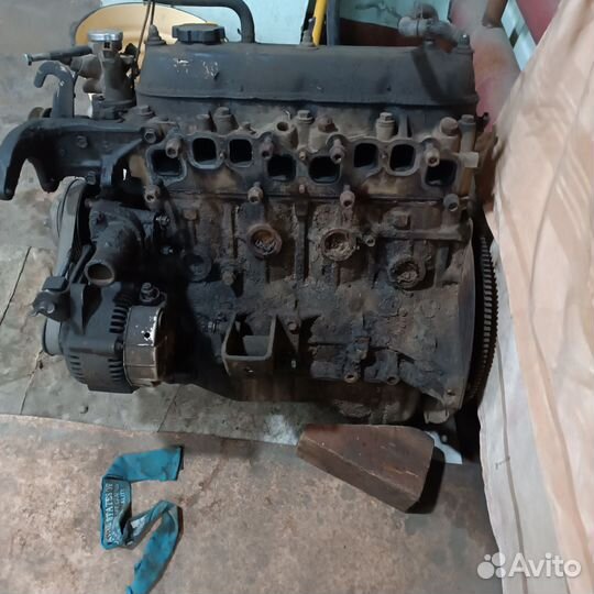 Двигатель 3Y