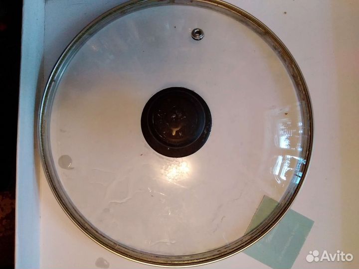 Крышки стеклянные б/у