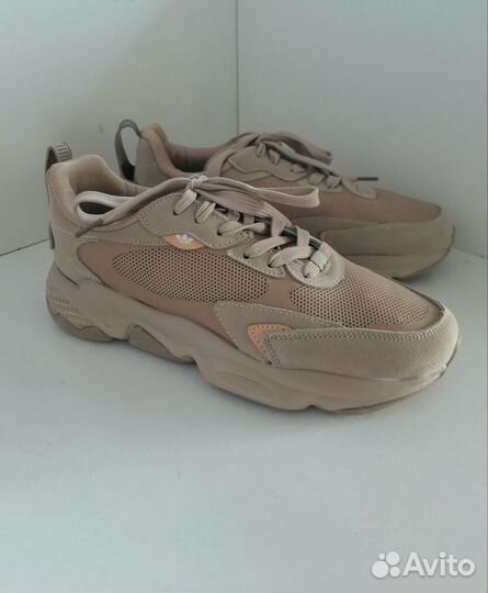 Кроссовки мужские новые