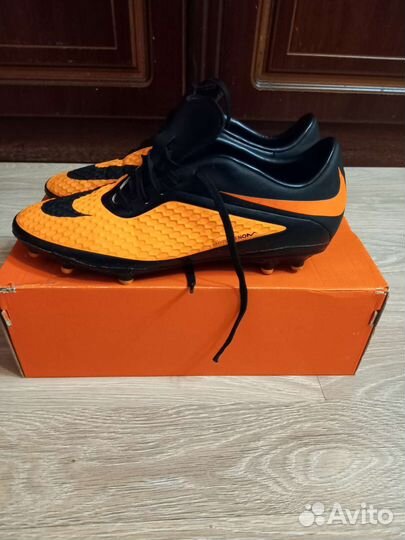 Бутсы Nike Hypervenom