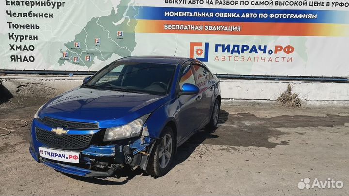 Иммобилайзер Chevrolet Cruze (J300) 13502301