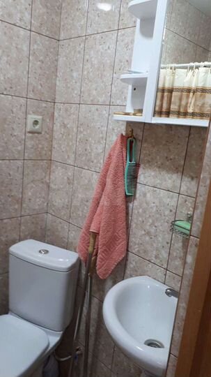 Комната 12 м² в 1-к., 1/2 эт.