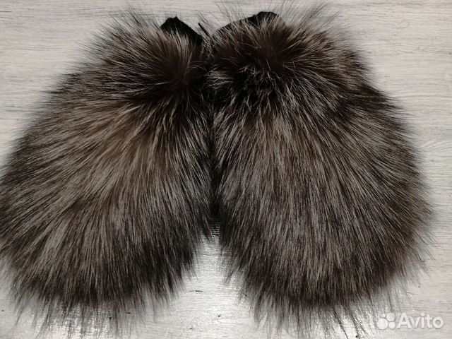 Варежки с чернобуркой