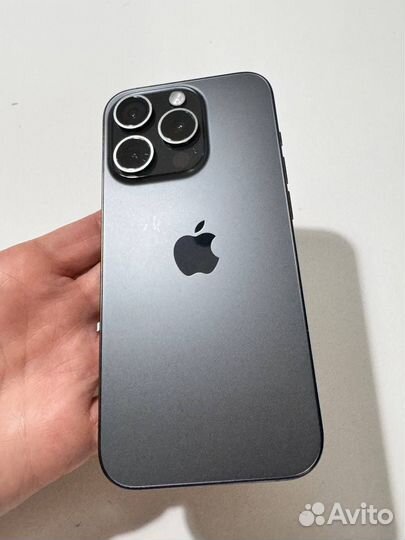 iPhone 15 Pro, 256 ГБ