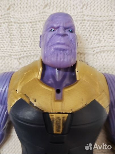 Игрушка фигурка Танос