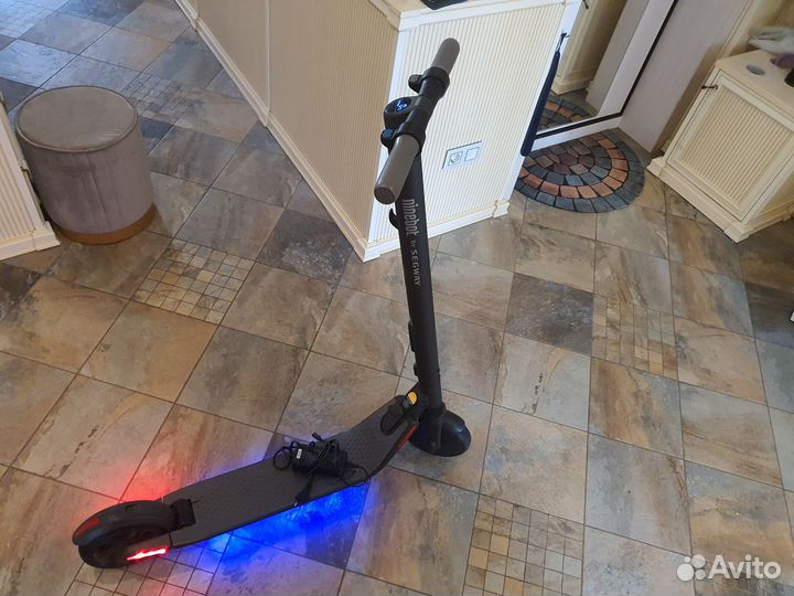 Электросамокат ninebot by segway kickscooter ES2