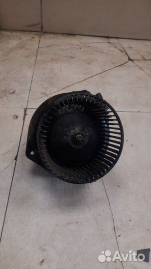 Моторчик отопителя УАЗ Патриот