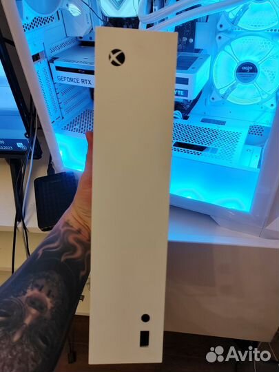 Продам xbox S