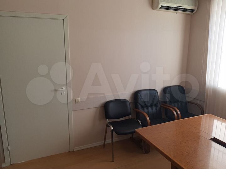 Свободного назначения, 300 м²