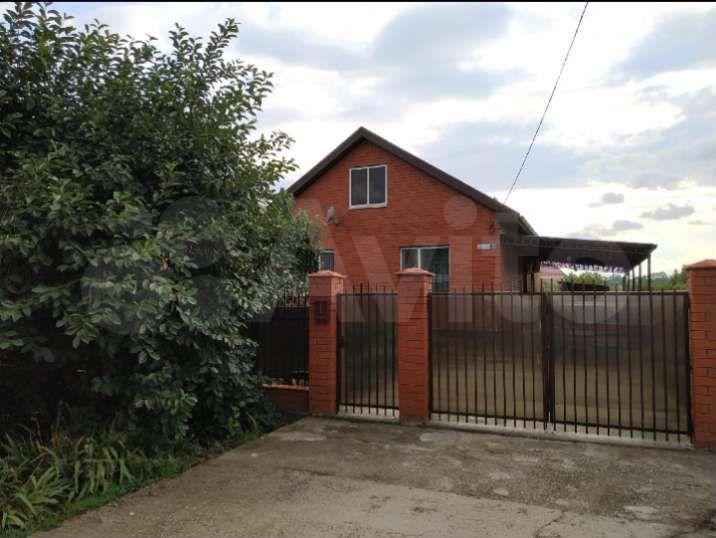 Дом 77 м² на участке 7,5 сот.