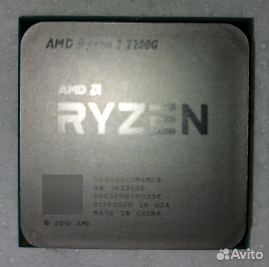 Процессор AMD Ryzen 3 2200G
