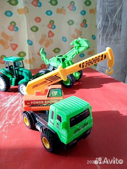 Игрушки/ машинки/технка
