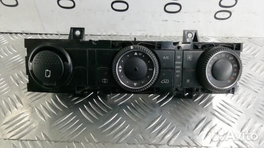 Блок управления печки и климат-контроля mercedes b