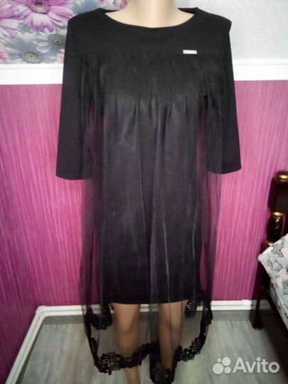 Модное платье с сеткой