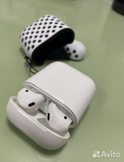 Airpods 2 оригинал с чеком