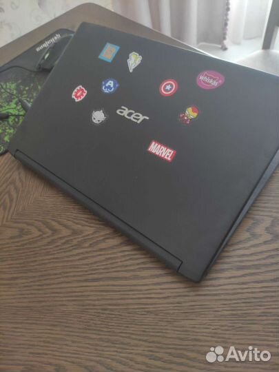 Продаю игровой ноутбук