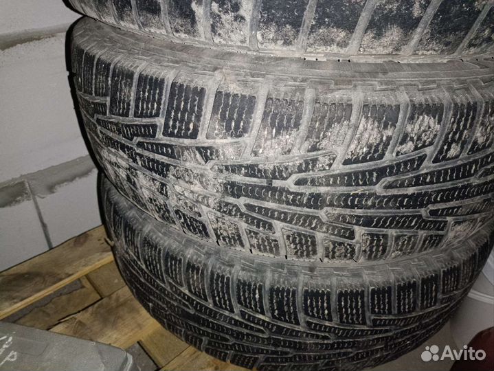 Nokian Tyres Hakka Z SUV 215/70 R16 100R