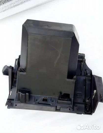 Бардачок Ford C-MAX 2003-2011