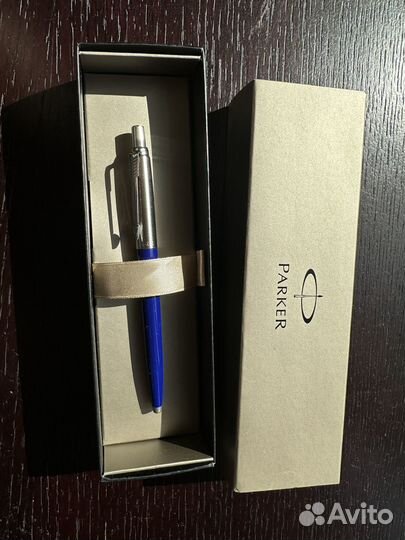 Шариковая ручка parker