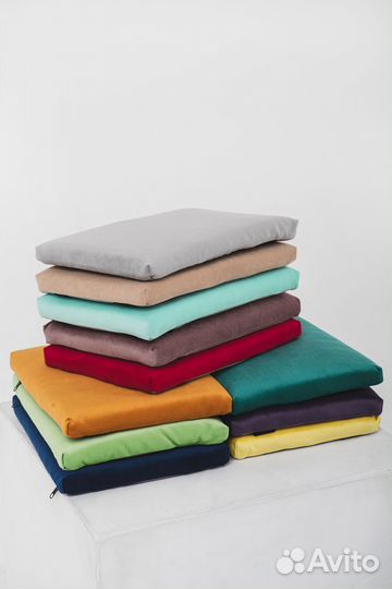 Растущий стульчик белый с подушками