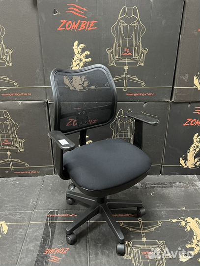 Компьютерное кресло