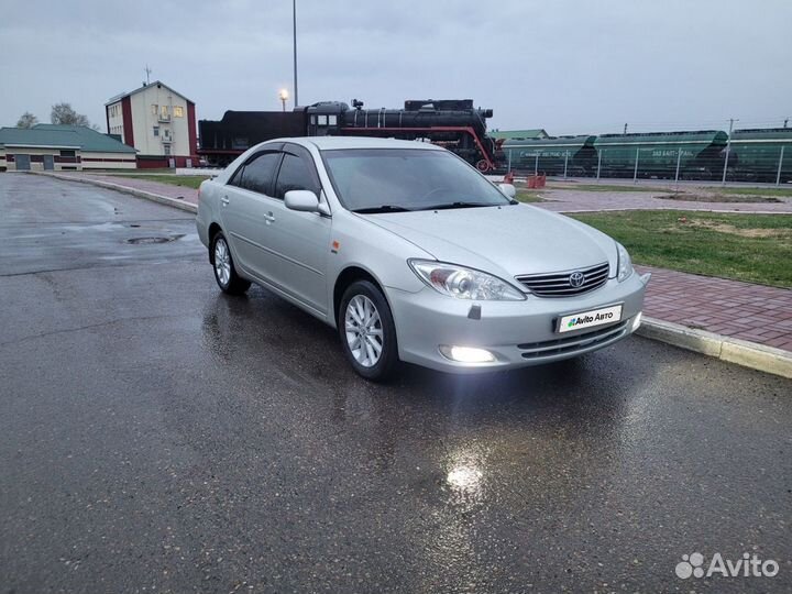 Toyota Camry 2.4 AT, 2003, 240 000 км