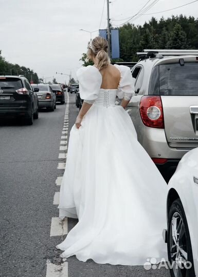 Платье свадебное