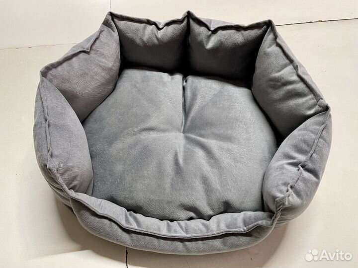 Лежанка для кота