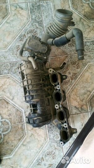 Впускной коллектор