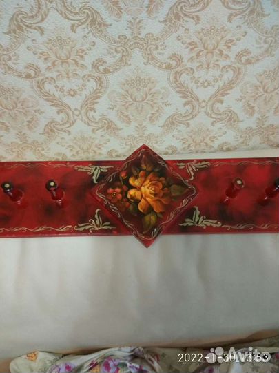 Декоративная вешалка.(ручная работа)