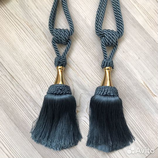 Кисти-подхваты для штор