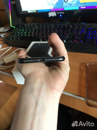 iPhone 7 на 32 гб