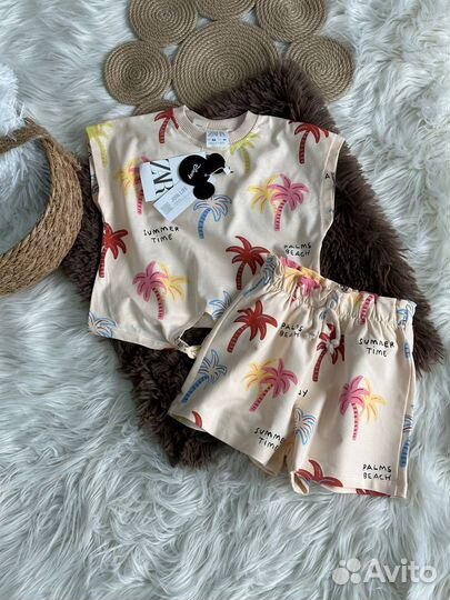 Летний костюм на девочку