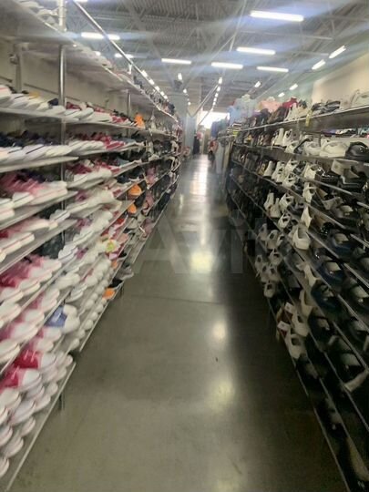 Сдам торговое помещение, 720 м²