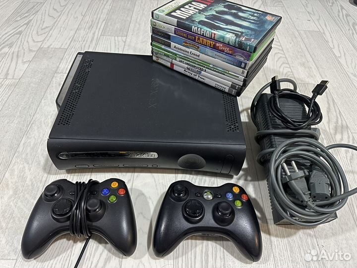 Xbox 360 чипованный LT 3.0 +игры