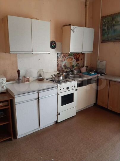 2-к. квартира, 60 м², 3/3 эт.